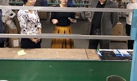 遂溪县总工会组织开展服务企业活动
