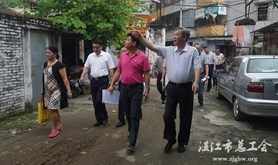 朱华雄率队督导工农社区创文整改工作