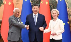 习近平会见欧洲理事会主席科斯塔、欧盟委员会主席冯德莱恩
