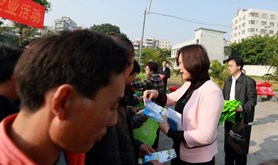 市总工会广泛动员企业员工积极参与创卫