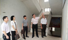 陈江泓到廉江、雷州调研听取职工意见建议