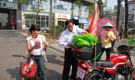 市总工会发挥“创卫达人”尤伯带动作用 积极开展“创卫”