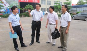 廉江市总工会认真开展党的群众路线教育实践活动