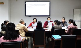 霞山区总工会召开工会经审工作汇报会议