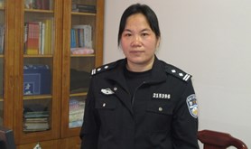 黄恩予