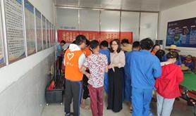 徐闻县总工会开展“粤工惠”APP实名登记进企业活动