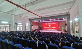 传承红色基因 献礼建党百年--坡头区总工会“劳模进校园讲党史”活动