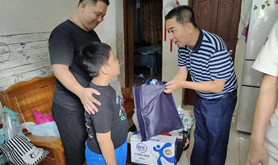 霞山区总工会开展2021年六一儿童节关爱活动