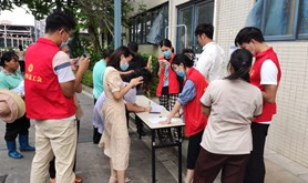 吴川市总工会深入物业服务企业开展“粤工惠”APP实名登记活动