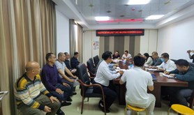 市总工会到徐闻县考核厂务公开民主管理贯标认证和宣传贯彻新《安全生产法》活动