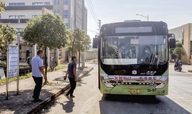 霞山华港工业园区新设公交站点正式通车