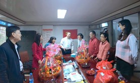 春节防疫不松懈 新春慰问暖人心