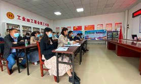 霞山区总工会开展法律援助法宣传讲座