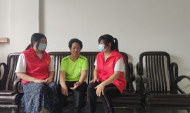 坡头区总工会走访慰问在档困难职工