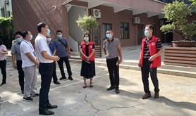 赤坎区委副书记韩伟雄到湛江市工会干部学校视察核酸检测工作