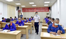 苦练提技艺 竞技展风采　 