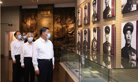 从“苹果故事”感悟总书记心中最有分量的两个字