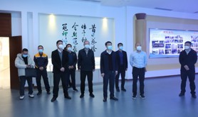 市人大常委会副主任、市总工会主席李更盛率队到经开区调研