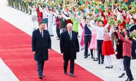 中巴元首会晤的温度、高度与深度