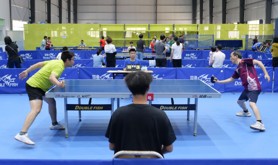 岭南师范学院举办第八届教职工乒乓球赛