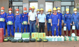 湛江港集团工会端午节慰问一线员工