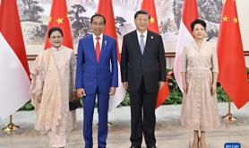 习近平会见印度尼西亚总统佐科