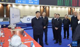 习近平在上海考察时强调 聚焦建设“五个中心”重要使命 加快建成社会主义现代化国际大都市 返京途中在江苏盐城考察