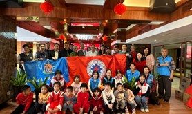 湛江机电学校与温暖之家等爱心组织为特殊群体举办“送温暖，年夜饭”活动