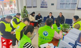 廉江市总工会深入街道社区督导禁毒工作