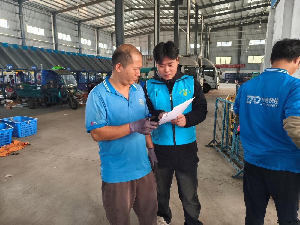 107b92b7f0664e4383b3d04e2b2563ee.jpg 107b92b7f0664e4383b3d04e2b2563ee.jpg