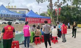 霞山区文登社区工会驿站开展诚信宣传活动