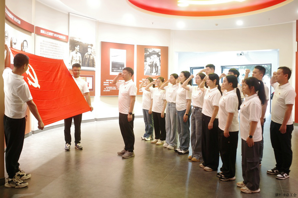 3b1a10d3c6194143b2fc7a48d2d1fa90.jpg 3b1a10d3c6194143b2fc7a48d2d1fa90.jpg