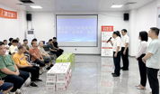 湛江市总工会到新业态企业开展“送清凉”慰问活动