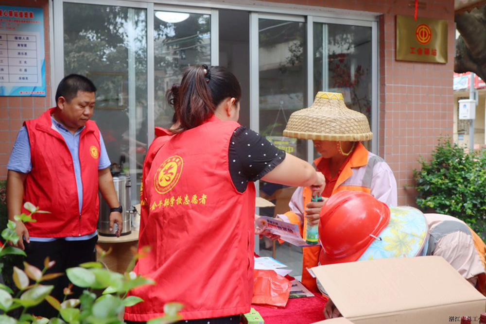 d986d49d1e1448d19adbb42f8fcb9fc6.jpg d986d49d1e1448d19adbb42f8fcb9fc6.jpg