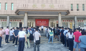 湛江机电学校工会开展全校卫生大扫除活动