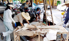 湛江市工会干部学校党支部下沉社区参与爱国卫生统一行动