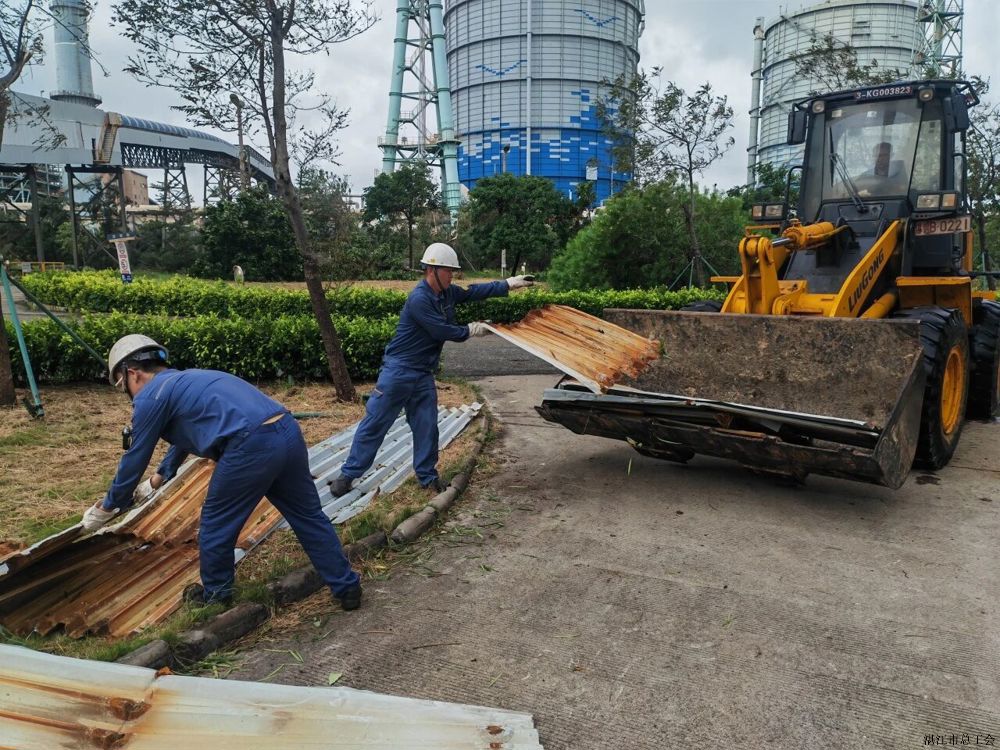 2570eaf1ff444378984f53c82ced39e8.jpg 2570eaf1ff444378984f53c82ced39e8.jpg