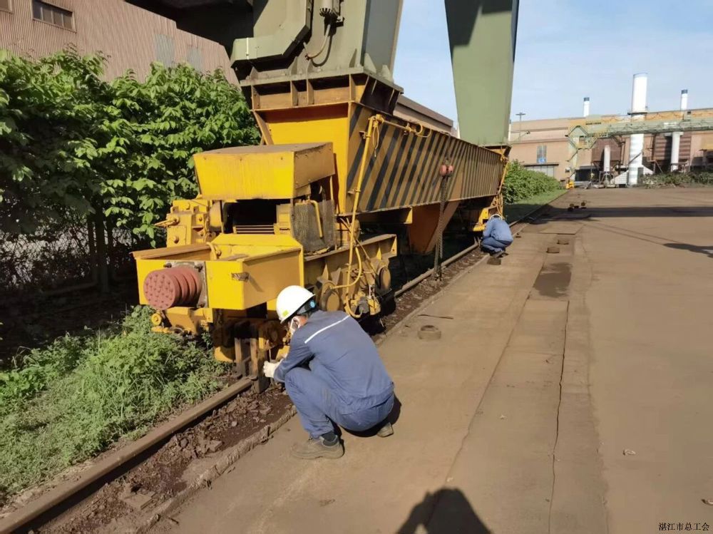 b7970c41ebb54b6aadfb6f186354a924.jpg b7970c41ebb54b6aadfb6f186354a924.jpg