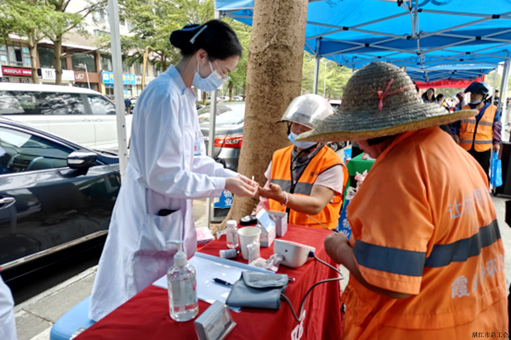 e4cb406abfff4a95bf991ba259a5b63c.png e4cb406abfff4a95bf991ba259a5b63c.png