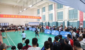 2025年湛江市职工羽毛球团体赛落幕