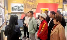 湛江市困难职工帮扶中心开展党建暨“三八”党日活动