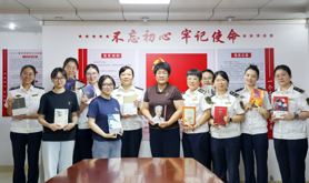 湛江航标处工会开展“玫瑰书香”女职工主题阅读活动